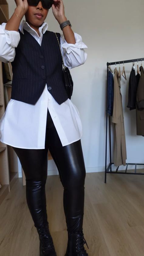 Hot Minimalist Outfit, Business Vest Outfits For Women, Business Casual Party Outfits For Women, Fall Outfits 40 Year Old Women, Hairstylist Outfits For Work Black, Black Woman Office Outfits, How To Wear Leggings To Work, Winter Church Outfits For Women Casual, Elevated Casual Outfits Women Winter