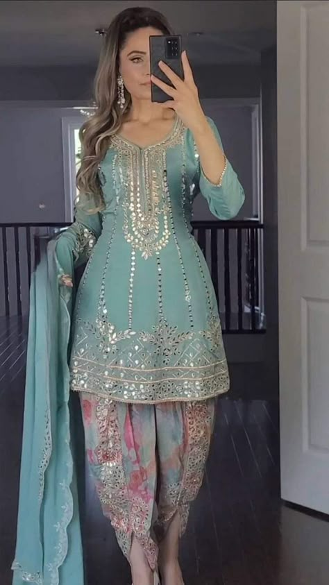 Punjabi Dresses Design Salwar Kameez, Patiala Suit Designs Party Wear Punjabi Wedding, Punjabi Salwar Suits Party Wear Wedding, Punjabi Wedding Guest Outfit, Patiala Suit Designs Party Wear, Mehndi Suit Designs, Dress Ideas For Wedding Guest Indian, Cotton Punjabi Suits Designs, Mehndi Guest Outfit