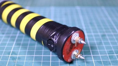 Camping Gear Survival, Diy Gadgets, Diy Tech, Pvc Tube, Tool Shed, Electronic Circuit Projects, Survival Life Hacks, Diy Electrical, Electrical Projects