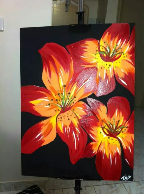 Painting Warm And Cool Colors Drawing, Painting Gift Ideas Canvases, Cool Things To Paint Easy, Painting To Recreate, Diy Canvas Art Ideas, Painting Ideas Acrylic, Name Paintings, Roses Painting, Ideas To Paint