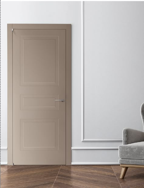 Light Brown Door Paint, Brown Interior Doors Painted, Painted Door Inside House, Light Brown Interior Doors, Room Door Colour Ideas, Color Of Doors Inside House, Interior Door Colour Ideas, Indoor Door Paint Ideas, Light Brown Doors Interior