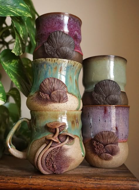 Handmade Ceramic Kitchenware, Mushroom Mug Ceramics, Pottery Mugs Ideas, Fantasy Pottery, Mushroom Cup, Hand Building Pottery, Cool Ceramics, Weird Furniture, Pretty Pottery