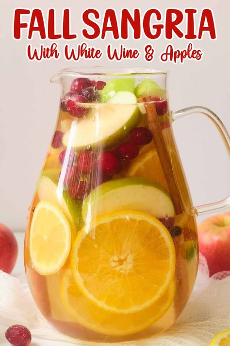 There are so many wonderful things to love about the fall season – from the beautiful colors of nature to the cool autumn weather. But one of my favorite things about fall are the seasonal flavors. With this simple fall sangria recipe, you can combine all the delicious fruit flavors of autumn into one beautiful cocktail. Apple Sangria Recipes, Thanksgiving Sangria, Best Sangria Recipe, Fall Sangria Recipes, White Wine Sangria Recipe, White Sangria Recipe, Red Sangria Recipes, Easy Sangria Recipes, Apple Sangria