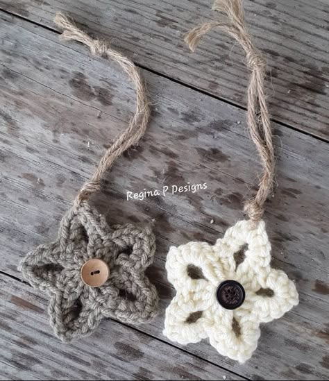 Crochet Ornaments Free Pattern, Snowflakes Diy, Crochet Star Patterns, Christmas Ornaments Crochet, Scrap Yarn Crochet, Crochet Ornament Patterns, Ornaments Crochet, Crochet Snowflake Pattern, Crochet Christmas Stocking