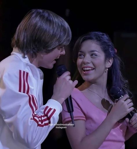 Vanessa Hudgens Body, Sick Movie, High School Musical Quotes, Gabriella Montez, Zac And Vanessa, Troy And Gabriella, Zac Efron And Vanessa, Monique Coleman, Ryan Evans