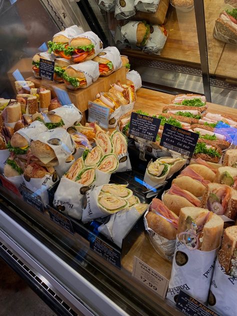 Cafe Style Sandwiches, Cafe Food Display Ideas, Grab And Go Sandwich Display, Deli Ideas Business, Vintage Sandwich Shop, Cafe Menu Ideas Food Coffee Shop, Sandwich Shop Aesthetic, Sandwiches Display, Sandwich Packaging Ideas