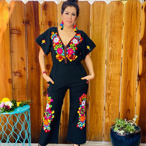 Beautiful Hand Embroidered Jumpsuits Godmother Outfit, Work Jumpsuit, Embroidered Jumpsuit, Mexican Fashion, Jumpsuit Fitted, Mexican Outfit, Womens Jumpsuits, Floral Jumpsuit, Refashion Clothes