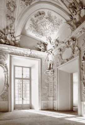 AESTHETICALLY THINKING بيوت ملكية, Istoria Artei, Shades Of White, Beautiful Architecture, White Aesthetic, Amazing Architecture, 인테리어 디자인, Rococo, My Dream Home