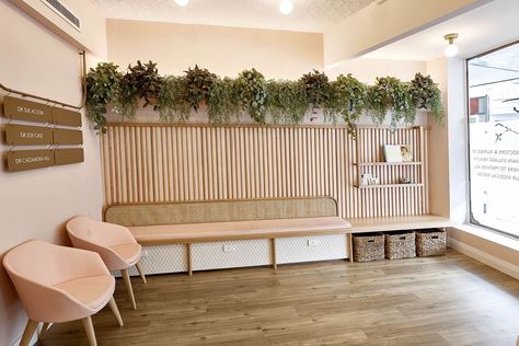 Naturopath Clinic Design, Wellness Center Design Interiors, Spa Interiors, Salon Waiting Area, Wellness Center Design, Sala Yoga, Chiropractic Office Design, Tiles Terrazzo, Waiting Room Design