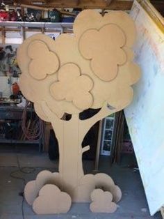 Cardboard Props, Halloween Props Scary, Cardboard Tree, Tree Props, Bada Bing, Toddler Class, Halloween Props Diy, Easter Tree Decorations, Christmas Tree Stand