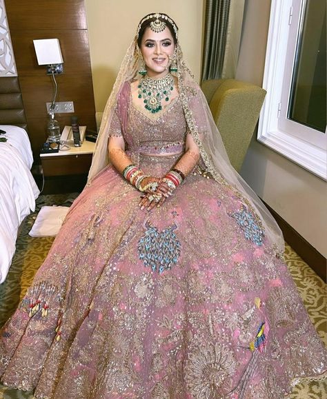 Lahanga Design Latest Bride, Bridal Lengha Designs Latest 2024, Peach Lengha Bridal, Pastel Pink Lengha Bridal Lehenga, Light Pink Engagement Lehenga, Pastel Pink Lehenga Bridal, Pastel Pink Bridal Lehenga, Pink Bridal Lehenga, Best Indian Wedding Dresses