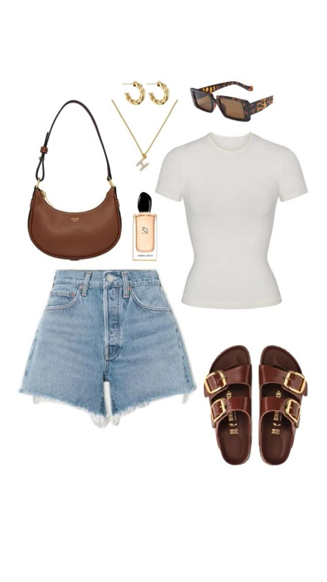 Summer outfit idea, fashion inspiration, fit inspo, brown sandals, shoulder bag, golden jewells, jean shorts Pinterest Trends, Jean Short Outfits, Look Jean, Looks Country, Summer Shorts Outfits, Looks Party, Causual Outfits, Stylish Outfit, Baggy Pants