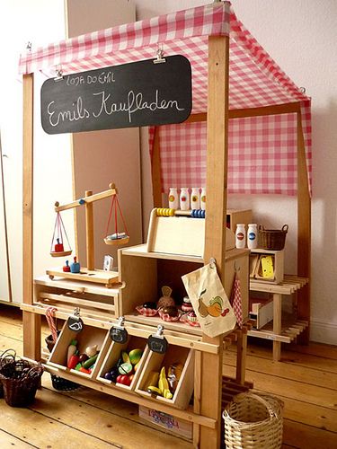 I would love to figure out how to make this for Emma! Diy Kids Grocery Store, Kids Grocery Store, Play Grocery Store, Koti Diy, Play Kitchens, Kid Rooms, Dramatic Play, Play Kitchen, Play Area