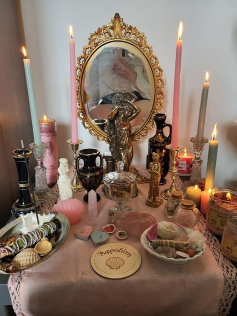 Altar Witchcraft Ideas, Altar For Aphrodite, Hellenism Altar, Aphrodite Altar Aesthetic, Hellenic Altar, Altar Aphrodite, Aphrodite Altar Ideas, Witch Altar Ideas, Pagan Altar Ideas