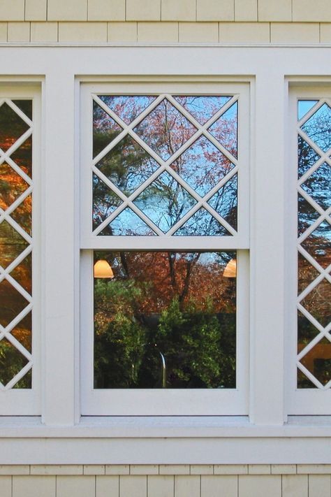 Wood double hung with diamond grid SDL's in upper sash Criss Cross Windows, Windows With Diamond Grids, Diamond Windows Exterior, Diamond Window Grid, Diy Diamond Window Grids, Diamond Window Pane, Diamond Pane Windows, Mullions For Windows, Diamond Grid Windows