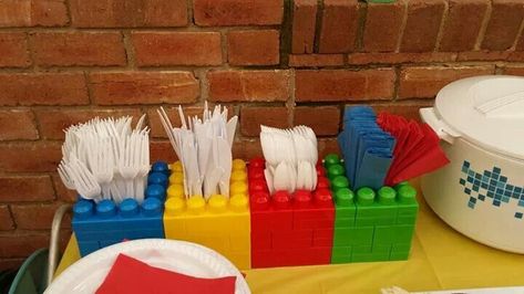 Lego Land Theme Party, Lego Birthday Party Centerpieces Ideas, Lego Party Table Decor, Lego City Party Ideas, Lego Birthday Favors, Lego 6th Birthday Party, Lego Party Centerpieces, Adult Lego Party, Lego Decorations Birthday