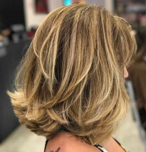 Medium Haircut For Thick Hair with Flipped Ends! Layered Bottom Hair, Celebrity Layered Hairstyles, Long Hairstyles For Thick Hair Straight, Hairstyles That Frame Your Face, Medium Chunky Layered Hair, 2023 Women’s Hair Trends, Long Layered Hair 2023, Womens Haircuts For Thick Hair, Bob Stacked Hairstyles