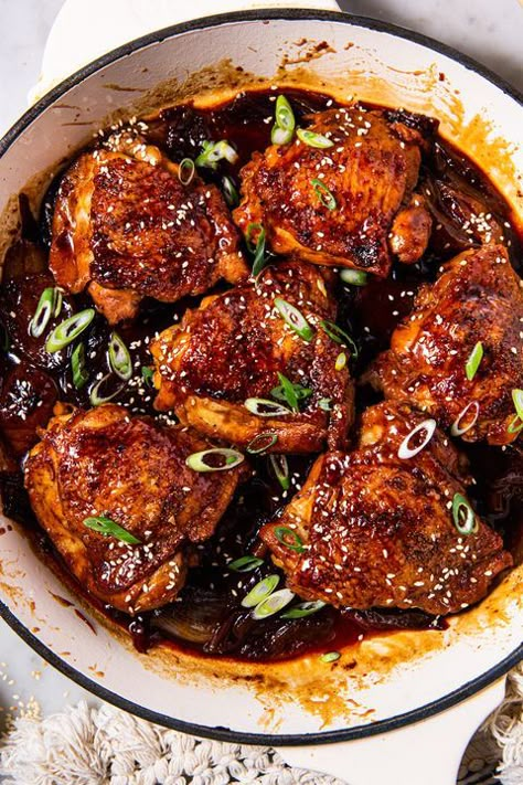 Boneless Chicken Thigh Dutch Oven Recipes, Braised Chicken Thighs Boneless, Braised Chicken Thigh Recipes, Braiser Recipes, Asian Chicken Thighs, Spring Onion Recipes, Chicken Breast Crockpot, Chicken Breast Crockpot Recipes, Braised Chicken Thighs