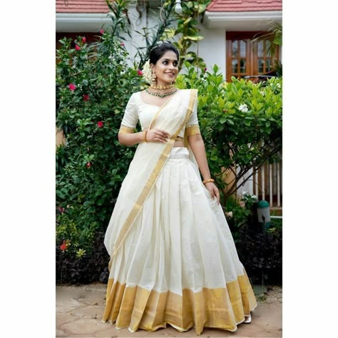 Onam Saree Lehenga, Kasavu Davani Set, Dawani Designs Onam, Kerala Lehangas, Set Saree Skirt And Top, Temple Wedding Look Kerala, Kerala Style Skirt And Top For Engagement, Set Dhavani Designs, Temple Look Kerala