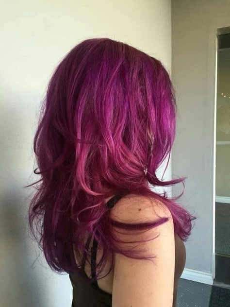 Ginger To Purple Hair, Pinkish Purple Hair Color, Purple Pinkish Hair, Raspberry Purple Hair, Plum Pink Hair, Purplish Pink Hair, Dark Purple Pink Hair, Pink Purple Ombre Hair, Red To Purple Hair