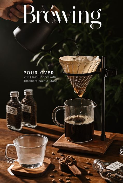 Specialty Coffee Photography, Holiday Coffee Photography, Cafe Drinks Photography, Barista Station, Coffee Photography Ideas, Coffee Product Photography, Moodboard Cafe, Drinks Photoshoot, Cold Brew Bottle