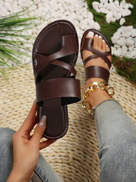 Flat Slippers Sandals, Women Flat Sandals, Flats Shoes Comfortable, Flat Slipper, Strap Shoes, Slipper Sandals, Womens Sandals Flat, Beach Shoes, Ankle Strap Heels