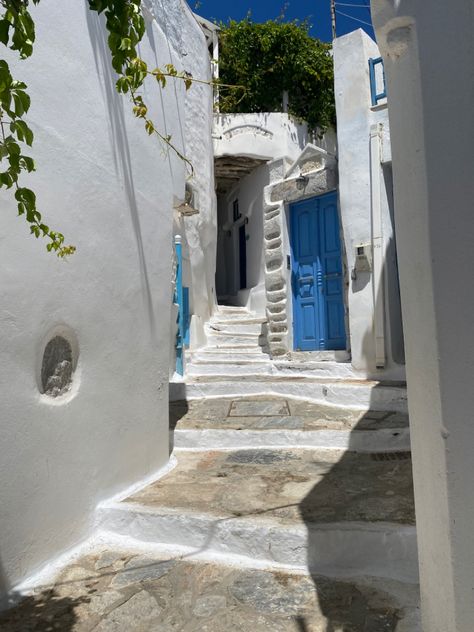 #greece #thatgirlfeed #aesthetic #grece #traveling Grece Aesthetic, Grecia Aesthetic, Greece Moodboard, Street Background, Simple Aesthetic, Simple Photo, Crete, Mykonos, Picture Video