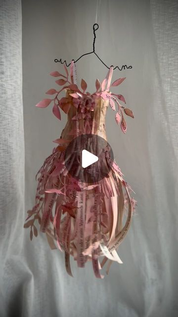 9.5K views · 1.4K likes | Heinz & Brummel on Instagram: "Another paper dress for the fairy queen 👗 • • • #paper #paperdress #paperfashion #fairyland #fairyqueen #paperart #oldbookpages #booklover #heinzundbrummel" Fairy Dress Diy, Paper Dress Fashion, Cardboard Dress, Paper Dress Diy, Paperclip Art, Paverpol Sculptures, Paper Dress Art, Paper Mesh, Paper Dresses