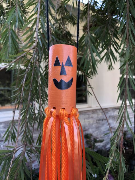 Boo! It’s that time of the year and we have the perfect weekend kids craft. Cathie and Steve are making a fun recycled kids craft that kids will love creating . The Halloween Windsocks are made with recycled paper tubes and Mod Podge. You can hang them in your trees or use them to decorate around your house. Fall Wind Sock Craft, Halloween Wind Sock Craft, Wind Socks For Kids Crafts, Halloween Windsock, Windsock Craft, Mod Podge Ideas, October Classroom, Classroom Door Decorations, Room Parent