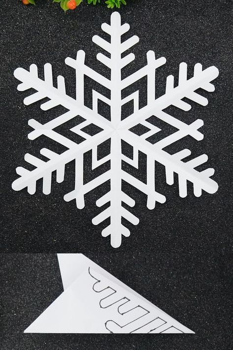 Diy Paper Snowflakes Pattern, Snowflake Origami, Printable Snowflake Template, Make A Paper Flower, Craft Ideas For Beginners, Paper Snowflake Template, Christian Christmas Decorations, Paper Snowflake Patterns, Paper Snowflakes Diy