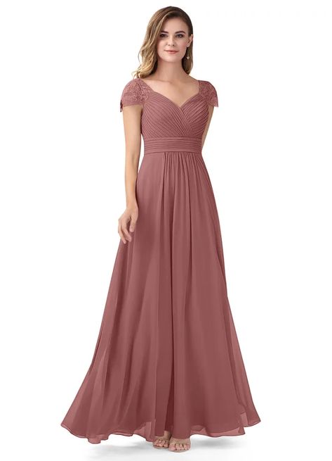 Gown Pattern For Bridesmaid, Bridesmaids Dresses Lace, Bridesmaid Gown Design, Bridesmaid Dress Patterns, Bridesmaid Dress Pattern, Modest Bridesmaid Dresses Long, Brides Maid Gown, Pretty Bridesmaid Dresses, Rose Pink Dress