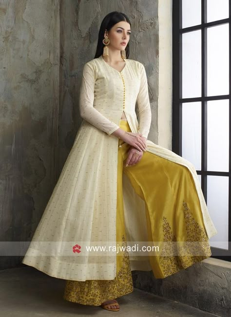 Indowestern Outfits With Plazo, Indowestern Kurta Women, Kurti Plazzo Designs Party Wear, Plazo Kurti Designs Party Wear, Woman Western Outfits, Anarkali With Palazzo, Plazo Suit Design, Plazo Dress, Plazzo Dress