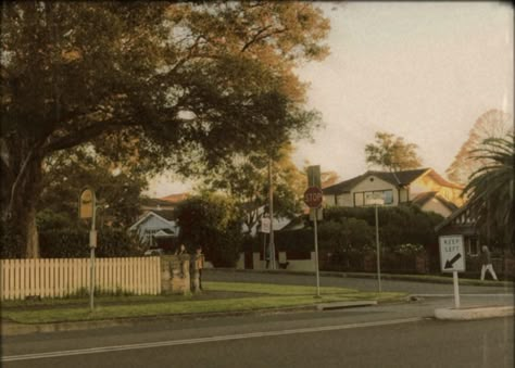 Suburban Summer, Suburban Aesthetic, Midwest Emo, Save File, Coming Of Age, American Dream, Aesthetic Photography, Small Town, Autumn Fall