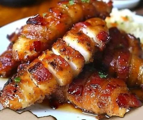 The Pioneer woman - Ree Drummond🧑‍🍳 | Bacon Brown Sugar Chicken Tenders | Facebook Bacon Brown Sugar Chicken, Air Fryer Recipes Bacon, Mini Crockpot Recipes, Bacon Wrapped Chicken Tenders, Brown Sugar Chicken, Brown Sugar Bacon, Bacon Wrapped Chicken, Chicken Tender Recipes, Healthy Slow Cooker