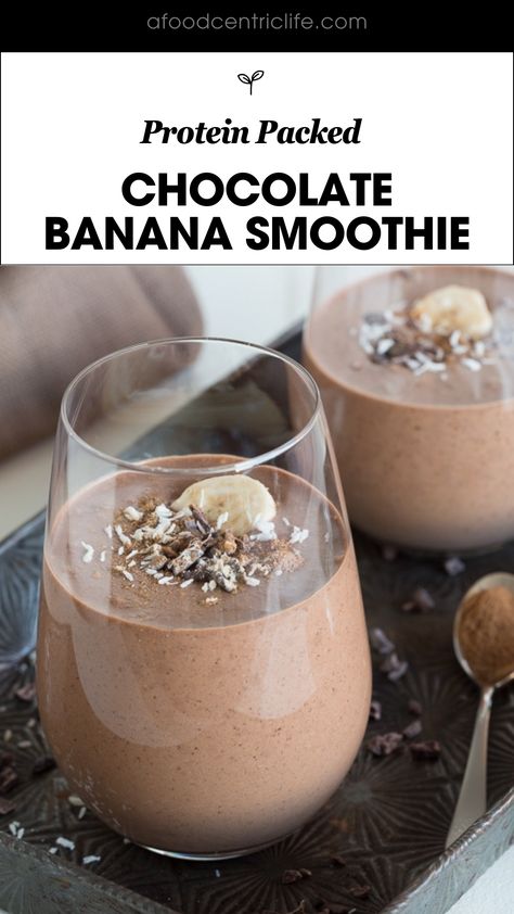 This healthy chocolate banana smoothie is like a chocolate milkshake that powers up your morning. It's an easy to make smoothie that gives a great energy boost. Cacao Powder Smoothie, Maca Powder Smoothie, Smoothie With Protein Powder, Smoothie With Protein, Easy Brunch Menu, Breakfast Sandwiches Frozen, Healthy Chocolate Banana, Protein Powder Smoothie, Quick And Healthy Breakfast