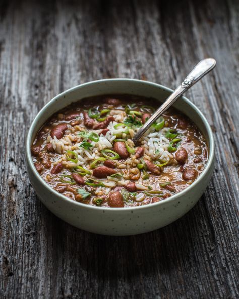 kombu Mississippi Vegan, Vegan Red Beans, Cheese Cornbread, Red Beans Recipe, Moroccan Stew, Uni Meals, Red Beans N Rice Recipe, Bean Dishes, Red Beans And Rice