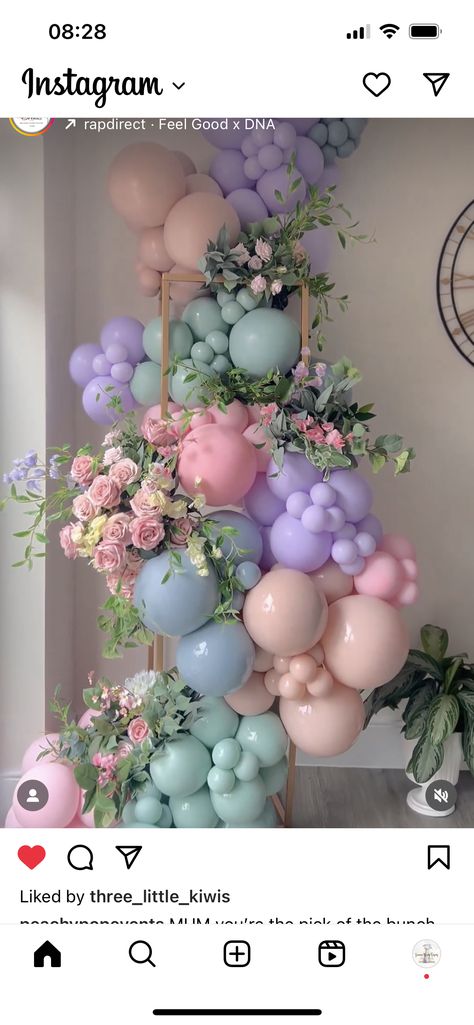 Garden Party Balloon Garland, Fairy Garden Party Ideas Decoration, Garden Balloon Decoration, Yea Party Balloon Garland, Spring Balloons Decoration, Butterfly Themed Graduation Party, Enchanted Garden Party Decorations, Fairy Birthday Balloon Arch, Fairy Birthday Party Balloons