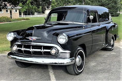 The Pick of the Day is a 1953 Chevrolet 150 sedan delivery that has been professionally transformed into a retro-style street rod Bmw M6 Coupe, Volkswagen Super Beetle, Volkswagen Beetle Vintage, Chevrolet Sedan, Vw Super Beetle, Station Wagon Cars, Sedan Delivery, Super Beetle, Wagon Cars