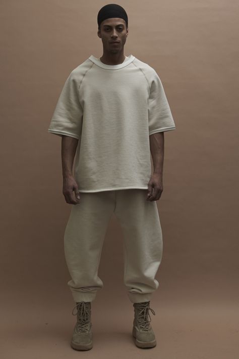 Yeezy Collection, Yeezy Season 3, Yeezy Fashion, F Men, Estilo Hipster, Yeezy Season, Madison Square Garden, Streetwear Men Outfits, Mode Inspiration