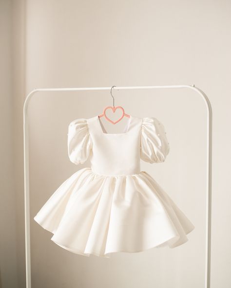 Baby Girl Wedding Outfit, Baby Girl First Birthday Outfit, First Birthday Girl Outfit, Flower Girl Dresses White, White Princess Dress With Ruffles For First Birthday, Elegant White Toddler Dress, Toddler Dresses Fancy, Toddler White Dress, White Fairy Dress Baby