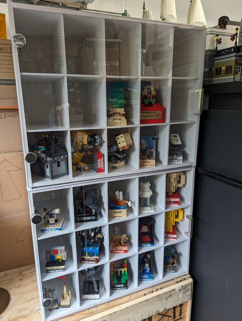 DIY Doors to Defend Your LEGO Display From Dust - BrickNerd - All things LEGO and the LEGO fan community Dust Free Lego Display, Lego Collection Display, Lego Shelves, Diy Doors, Overlay Hinges, Lego Organization, Teenager Bedroom Boy, Acrylic Door, Lego Collection