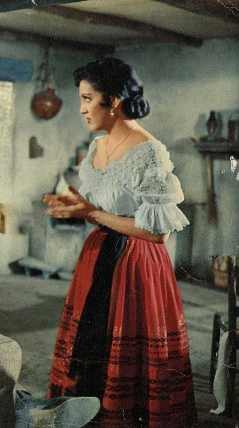 Salvadoran Traditional Clothing, Mexico 1950s Fashion, 1950s Cuban Fashion, 50s Mexican Fashion, Mexican Outfit Traditional, Latina Dress Traditional, Tradition Mexican Dress, Mexican Dress Aesthetic, Old Mexican Dresses