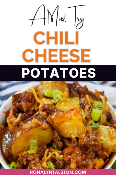 Chili cheese potatoes are the perfect recipe if you have any leftover chili! If you don’t that’s fine. Let’s make some! #potatoes #chili Potato Chili Recipe, Chili Potato Casserole, Potato Chili, Chili With Potatoes, Chili Potatoes, Chili And Potatoes, Leftover Chilli Ideas, Chili Potato Recipe, Leftover Chili Ideas What To Do With