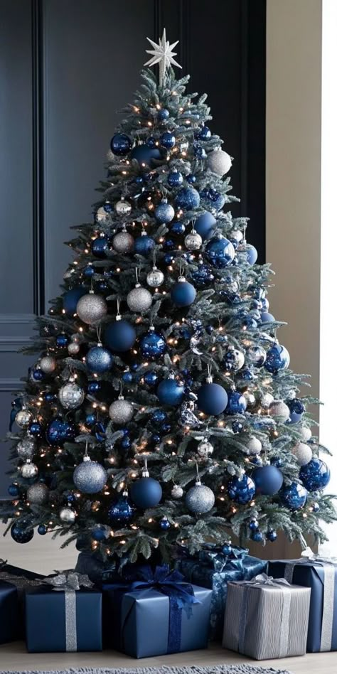 Dark Blue Ornaments Christmas Tree, Christmas Tree Decor Ideas Blue Silver, Silver Decor Christmas Tree, Blue Snowflake Christmas Tree, Hampton Christmas Decor, Blue And Gold Tree Decorations, Black Tree With Blue Ornaments, Hannukah Tree Ideas, Galaxy Theme Christmas Tree