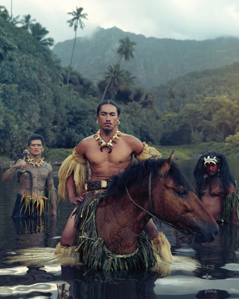 Jimmy Nelson, Polynesian People, Marquesas Islands, Polynesian Men, Marquesan Tattoos, Polynesian Culture, People Of The World, World Cultures, Going Home