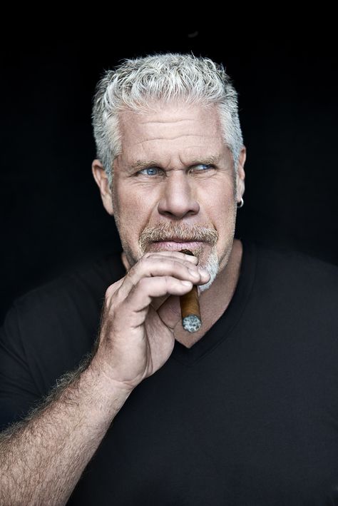 Grey Hair Beard, Body Types Men, Ron Perlman, Good Cigars, Cigars And Whiskey, Wet Shaving, Sons Of Anarchy, Hollywood Actor, Poses For Men