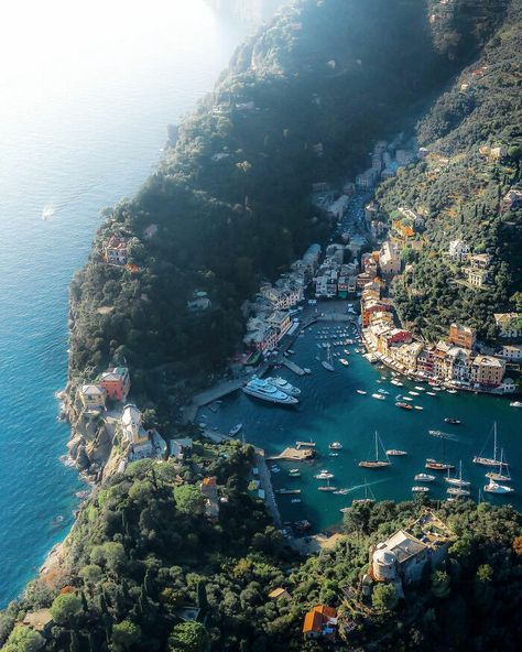 Italian Town Of Portofino Aloita Resort, Portofino Italy, Magic Places, Luxury Boat, Destination Voyage, Future Travel, Beautiful Places To Travel, Travel Inspo, Nature Travel