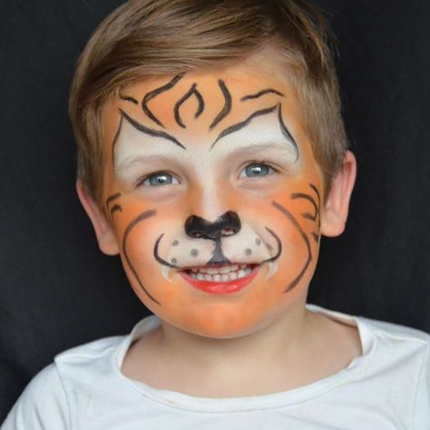 Tiger Makeup For Kids, Simple Tiger Face Paint, Diy Tiger Costume, Tiger Face Paint Easy, Face Painting Tiger, Tiger Costume Diy, Face Paint For Kids, Animal Face Paint, Tiger Face Paint