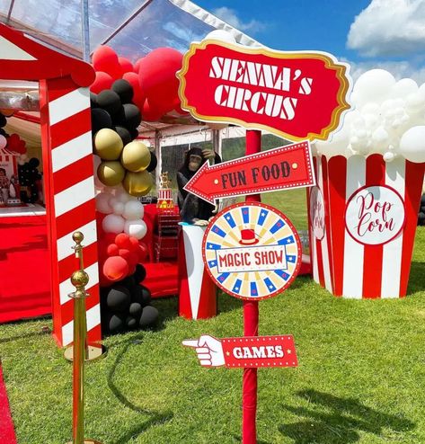 15 Thrilling Carnival Theme Party Decoration Ideas This Year Christmas Carnival Ideas, Carnival Party Foods, Carnival Birthday Theme, Carnival Theme Party, Carnival Invitations, Carnival Birthday Party Theme, Carnival Decorations, Prom Themes, Carnival Food