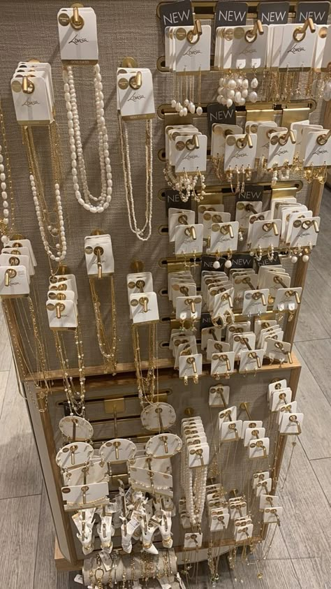 Jewellery Store Aesthetic, Jewelry Hanging Ideas, Jewellery Brand Aesthetic, Jewelry Boutique Display, Jewellery Shop Interior Design Jewelry Stores Display Ideas, Jewellery Business Aesthetic, Jewelry Business Aesthetic, Small Jewellery Shop Design, Jewellery Display Ideas Shops